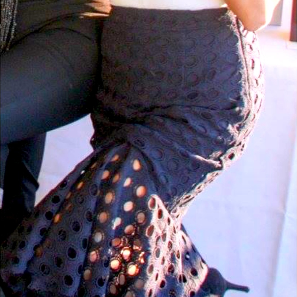 MERMAID STYLE BLUE MIDI SKIRT! - Picture 2 of 3